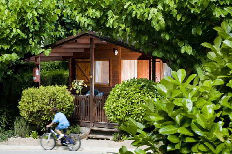 Bungalows - Camping El Solsones Solsona Exteriör bild